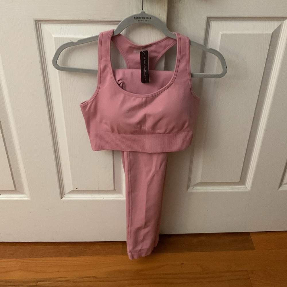 Pink Two piece exercise set SZ L - Picture 1 of 6